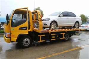丹徒区附近拖车救援24小时服务热线
